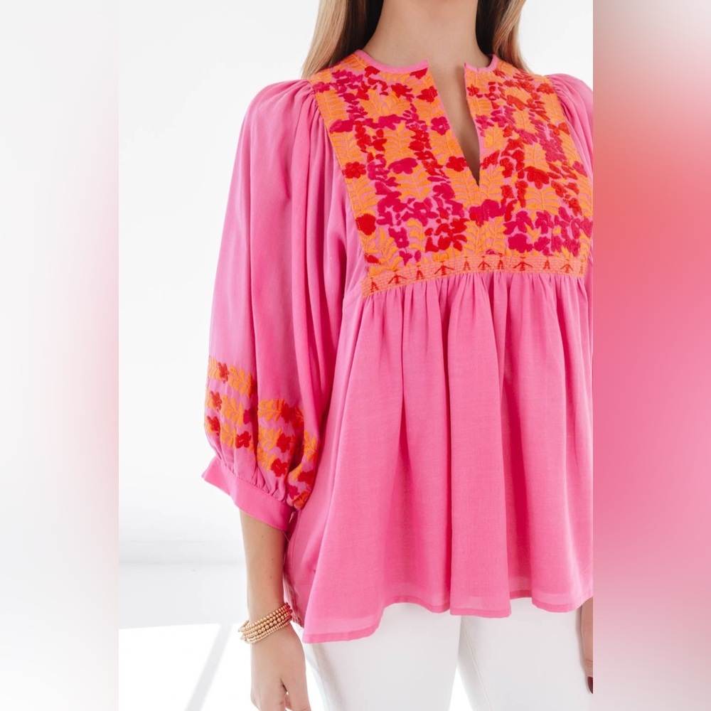 J. Marie Embroidered Carlie Top NEW $162 - Picture 6 of 12